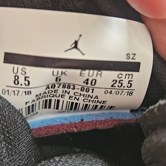 Nike Air Jordan size 8.5 - Picture 5 of 7